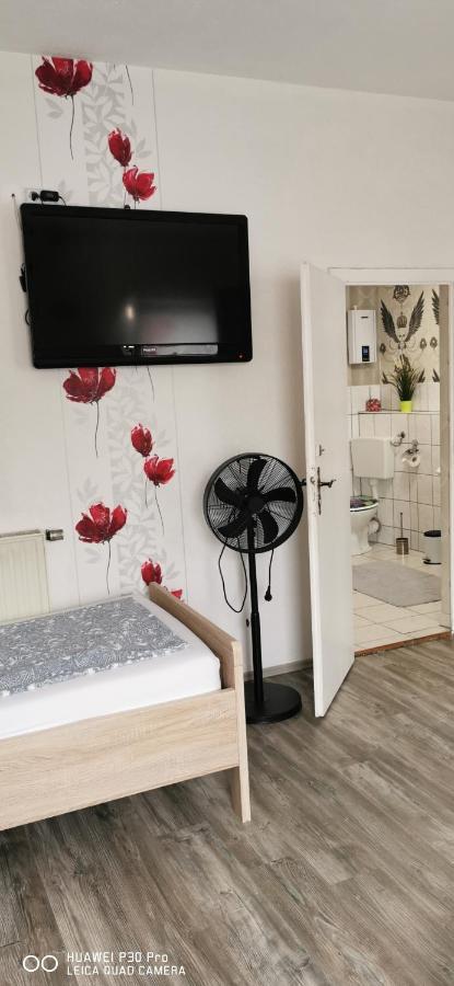 Monteurwohnung 1 Wolfen Kültér fotó